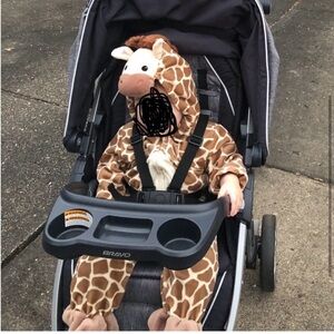 12M Giraffe Halloween costume. 12 months